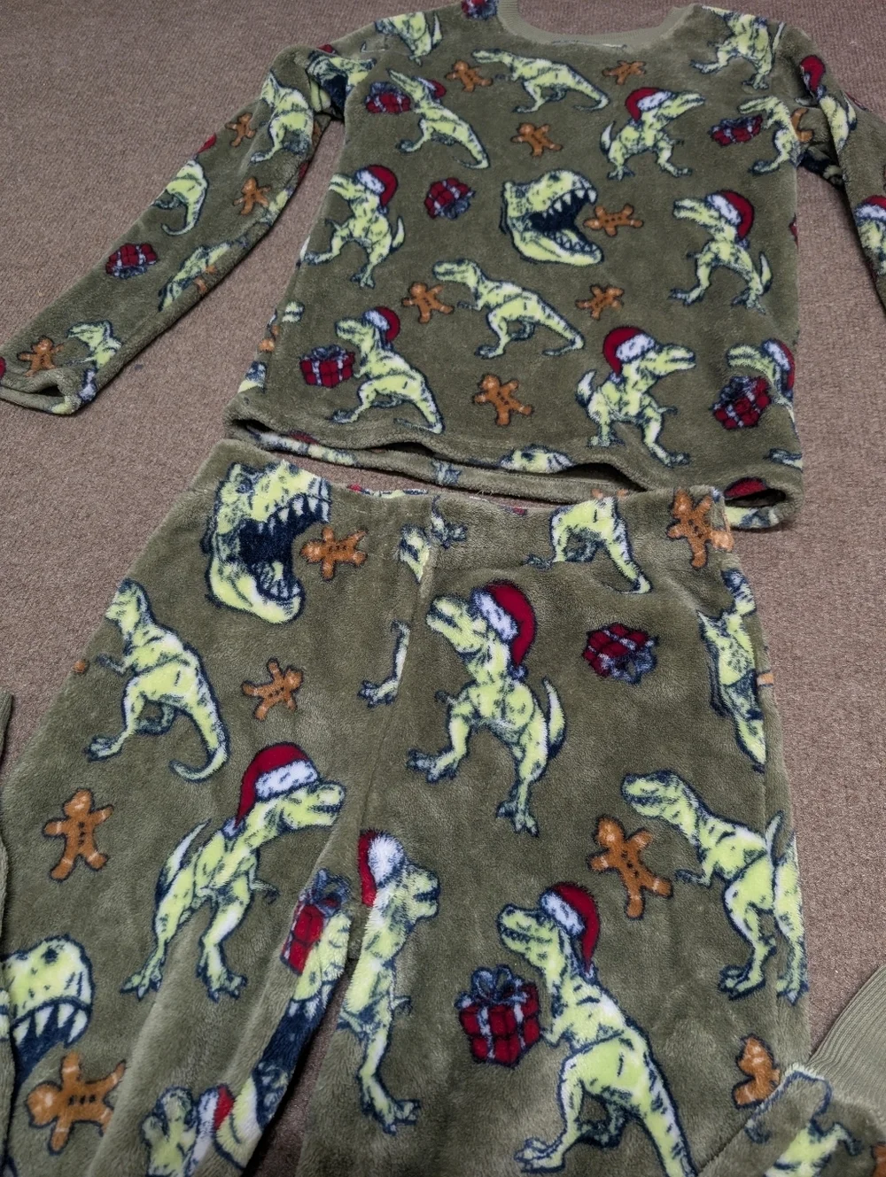 Christmas Dinosaur Cat & Jack Green Holiday Fleece Pajamas (Boys Large (10/12))